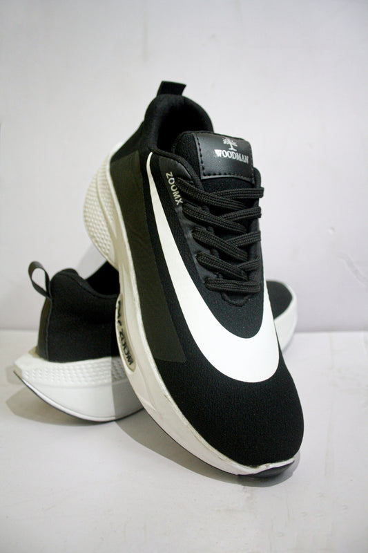 Air ZoomX Black & White Running Shoes - Ramya